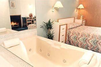 Motel St Moritz Sainte-Agathe-des-Monts Ngoại thất bức ảnh